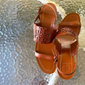 Tory Burch sandal pumps (size 10) never worn